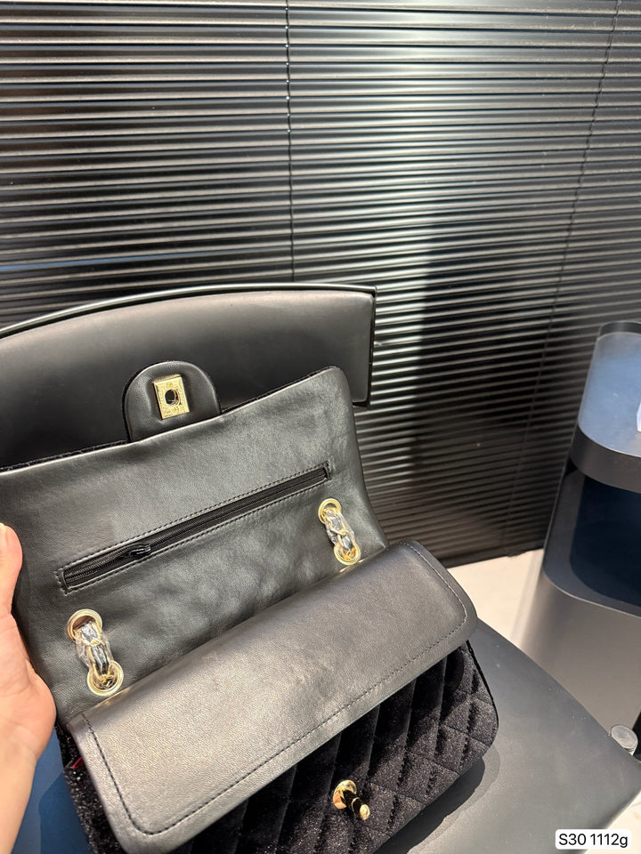 3-color velvet chain handbag