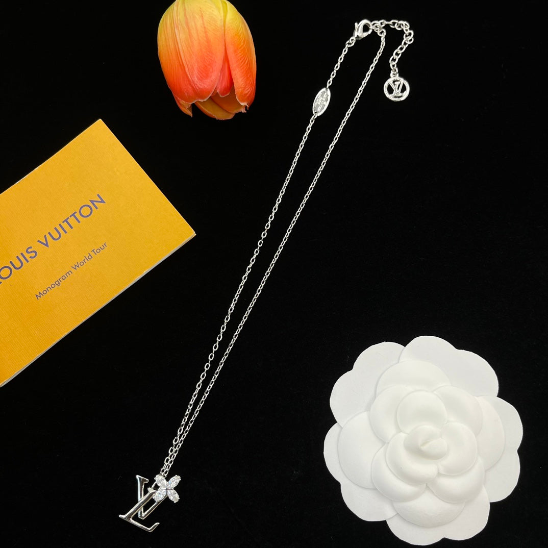 Unique Flower Letter Pendant Necklace