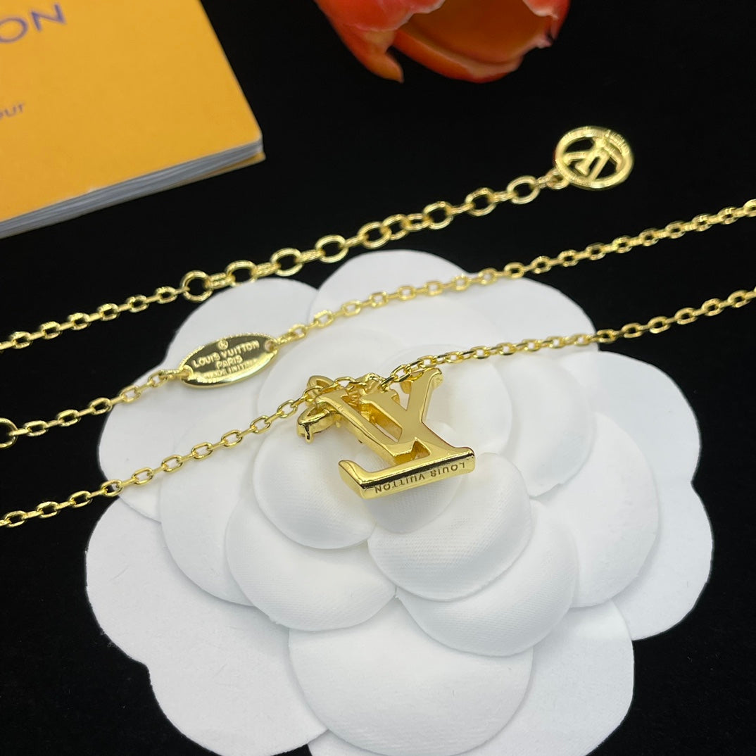 Unique Flower Letter Pendant Necklace