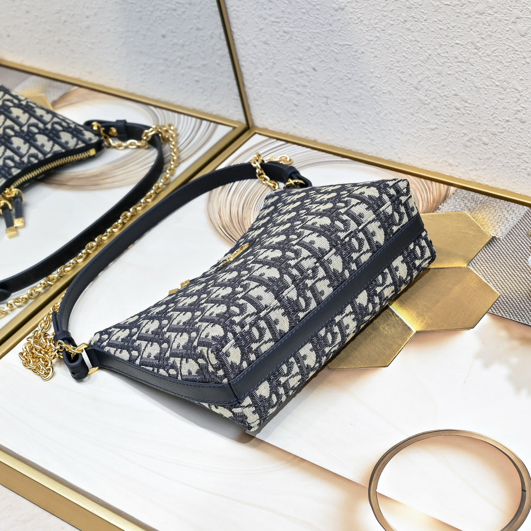 Three-color fashion quilted chain handbag