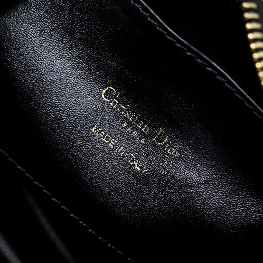 Three-color fashion quilted chain handbag