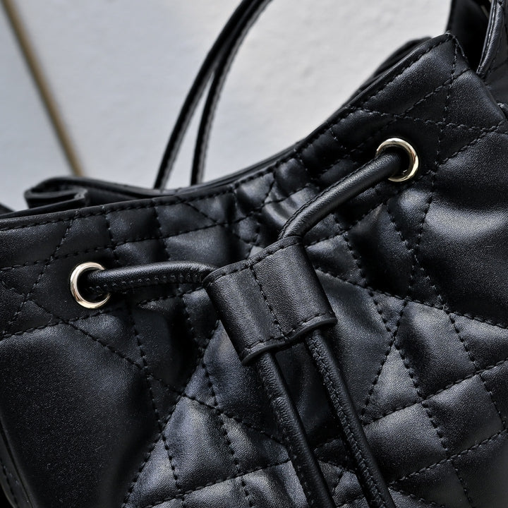 Three-color printed drawstring bucket bag