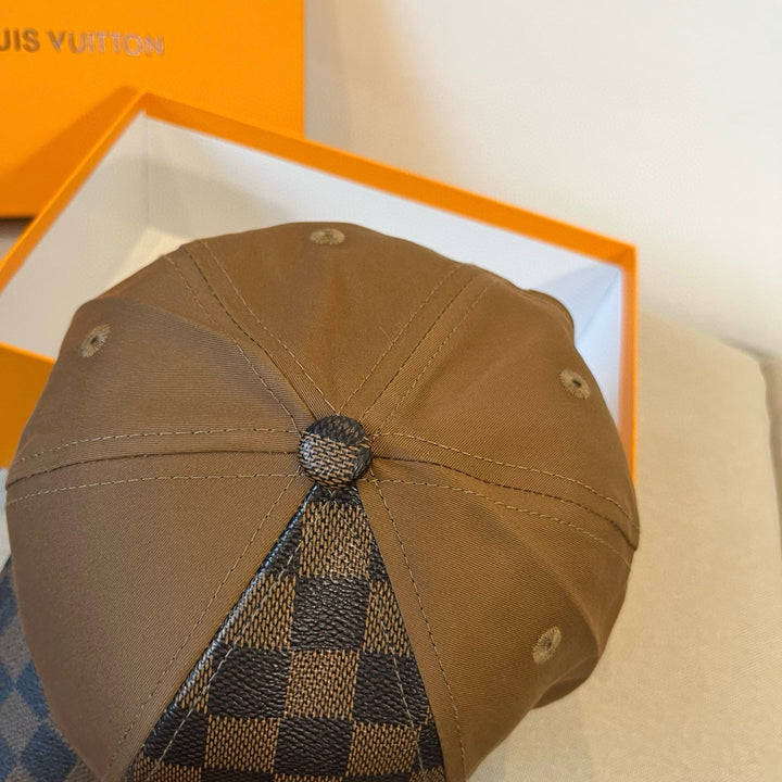 Two-tone retro plaid patchwork baseball cap