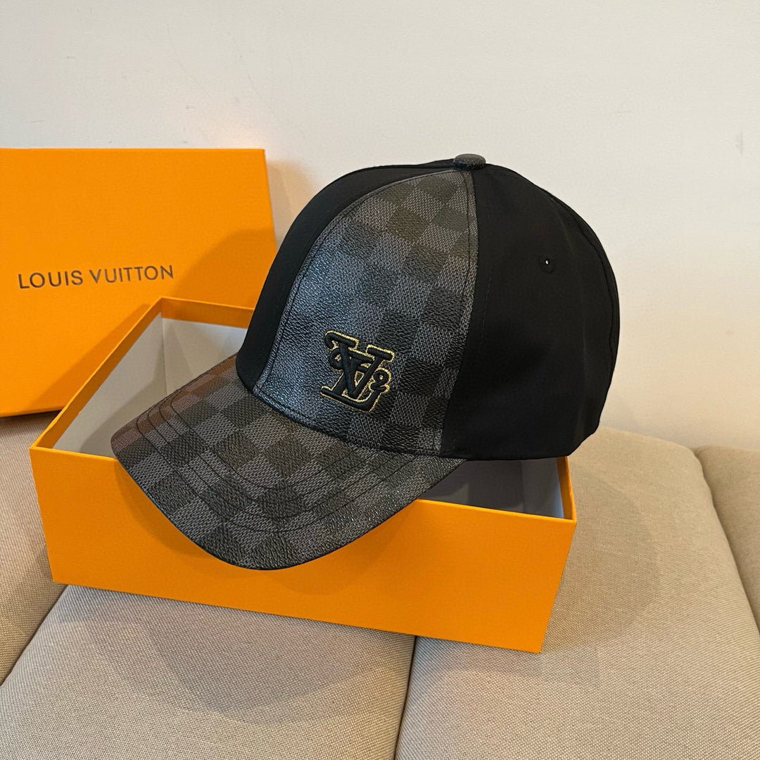 Two-tone retro plaid patchwork baseball cap
