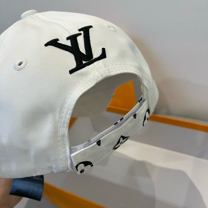 Letter logo - Mix-and-match baseball cap