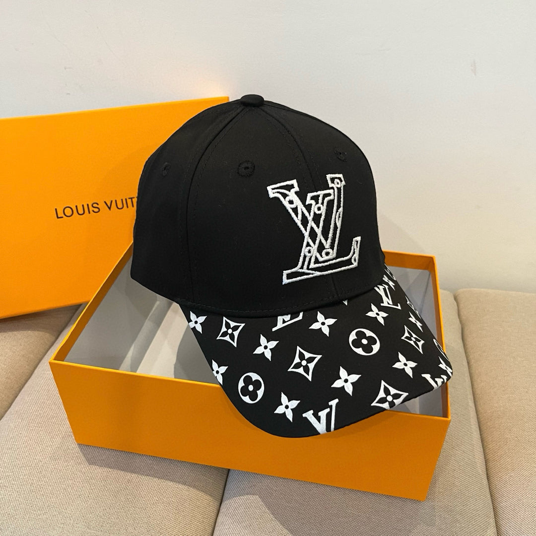 Letter logo - Mix-and-match baseball cap