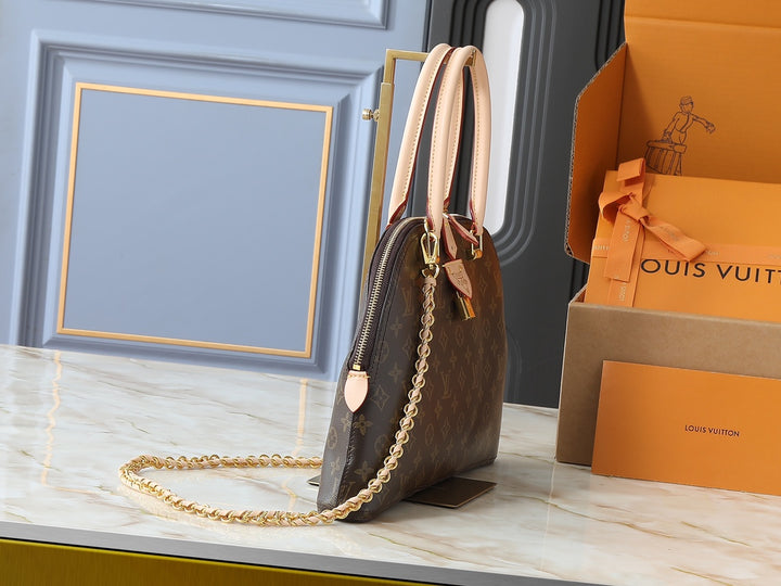 Classic letter print shell handbag