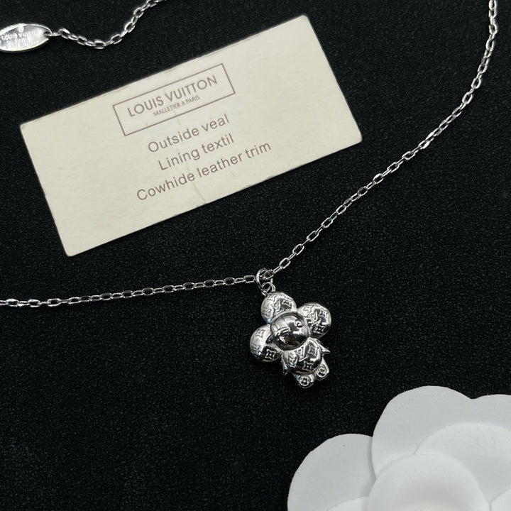 Silver Chain Flower Pendant Necklace