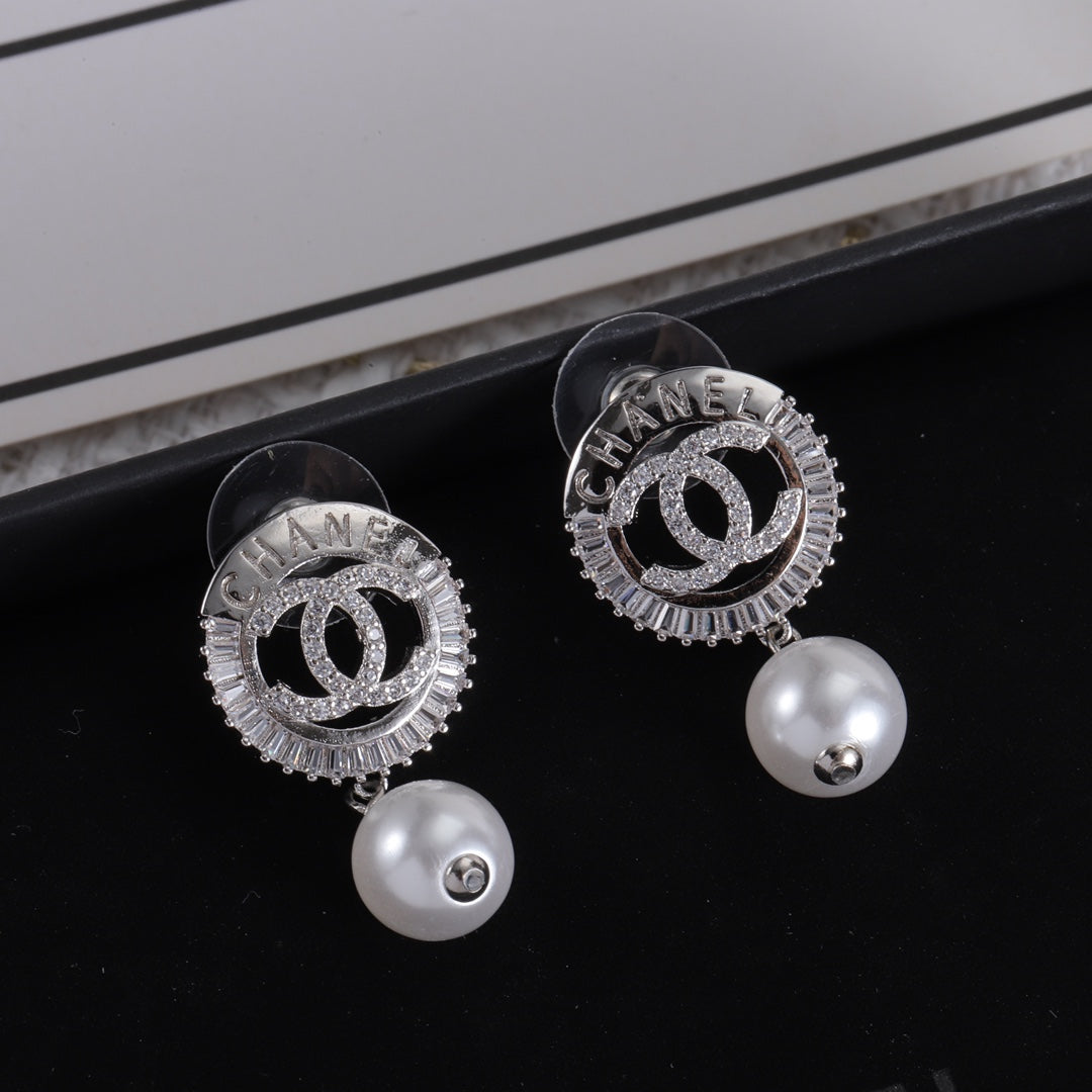 Pearl - Teardrop Crystal Circle Earrings