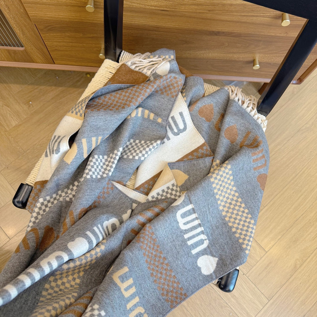 5-color heart tassel scarf