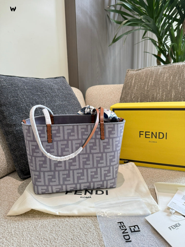 Fashionable printed silk scarf handbag