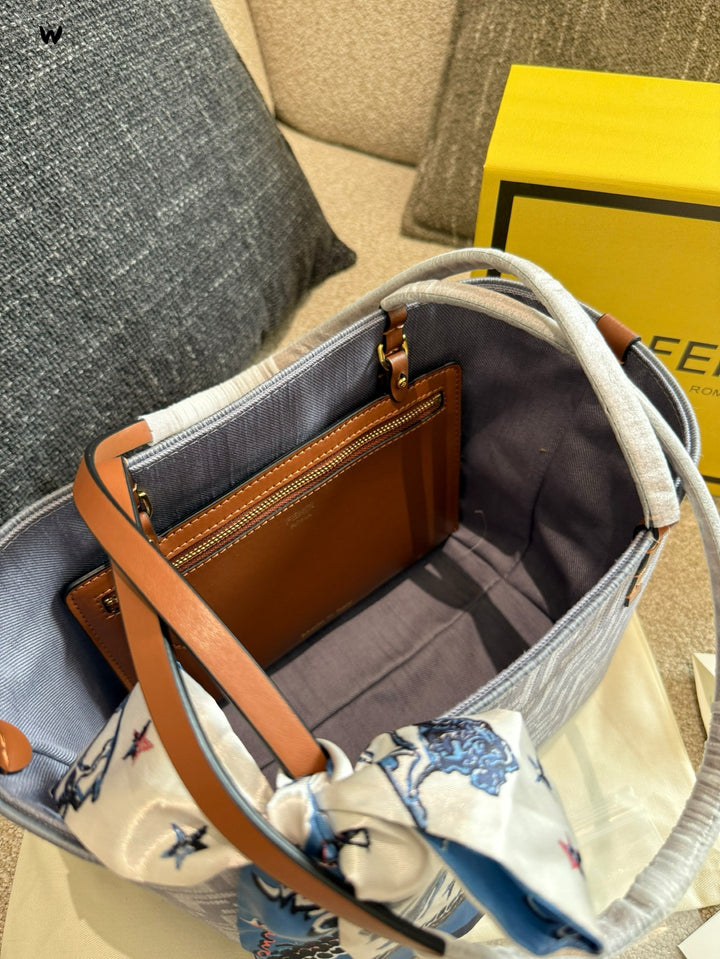 Fashionable printed silk scarf handbag