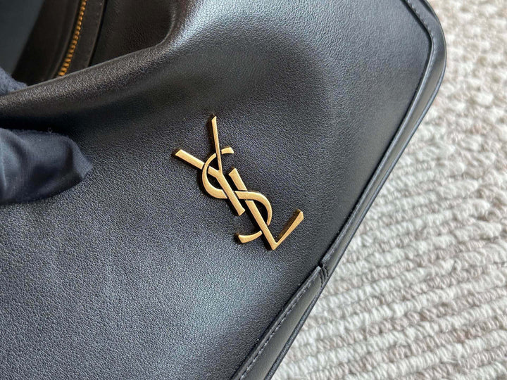 Elegant black leather logo handbag