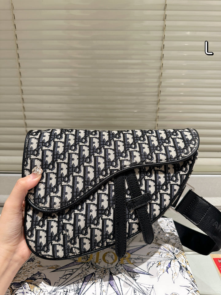 Fashionable woven letter logo saddle bag