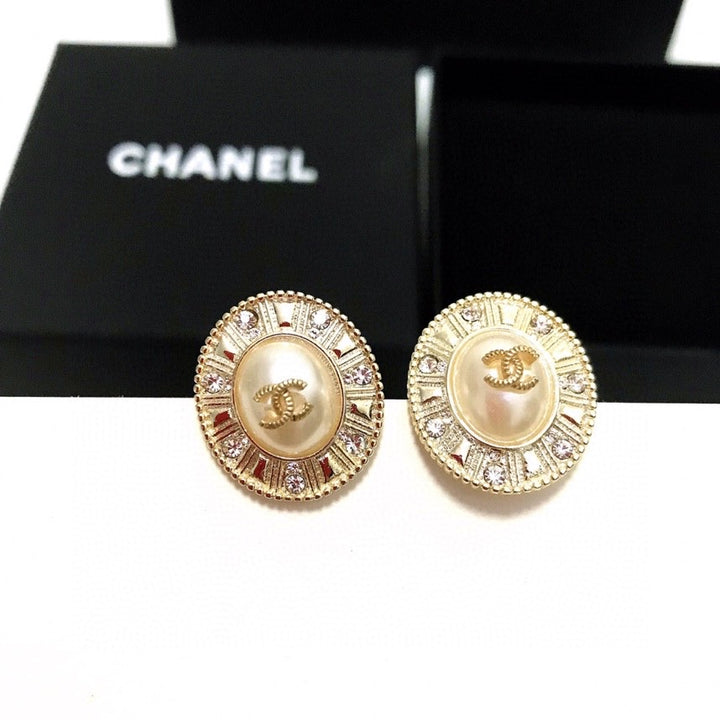 Elegant Oval Pearl Rhinestone Earrings