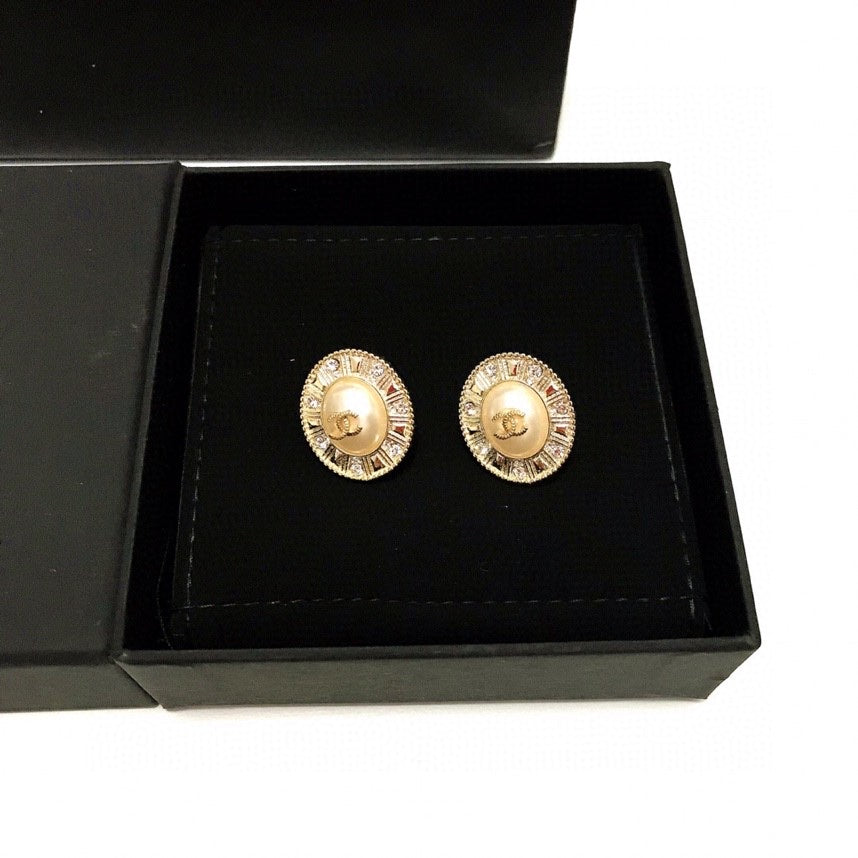 Elegant Oval Pearl Rhinestone Earrings