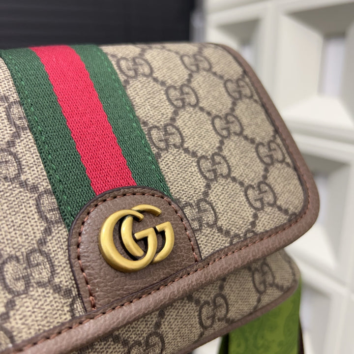 Double G Logo Flip Messenger Bag