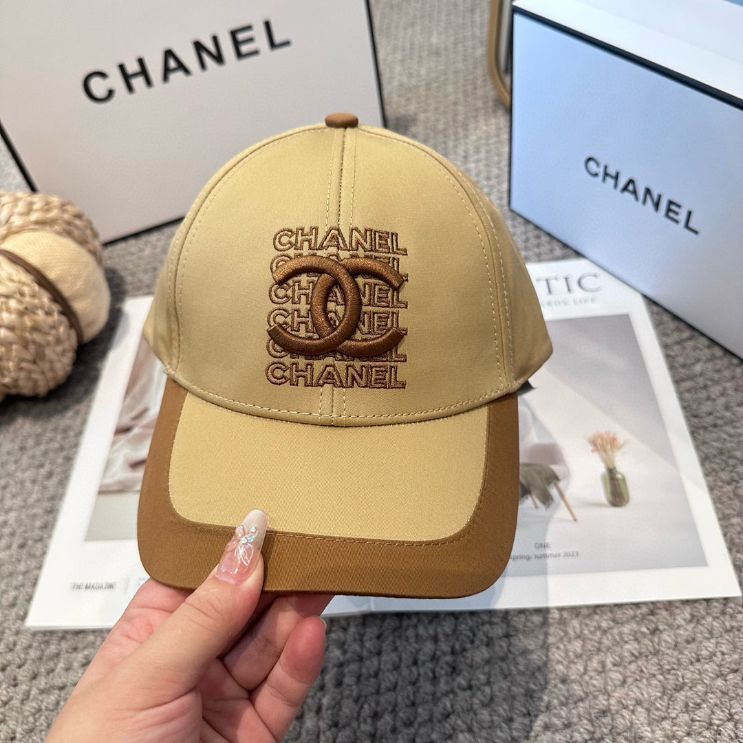 Elegant Color-Blocked Letter Print Hat