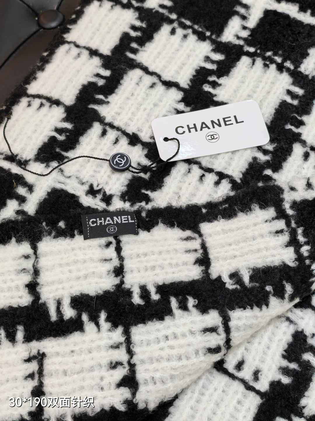 Elegant Black-and-White Checkered Knit Scarf