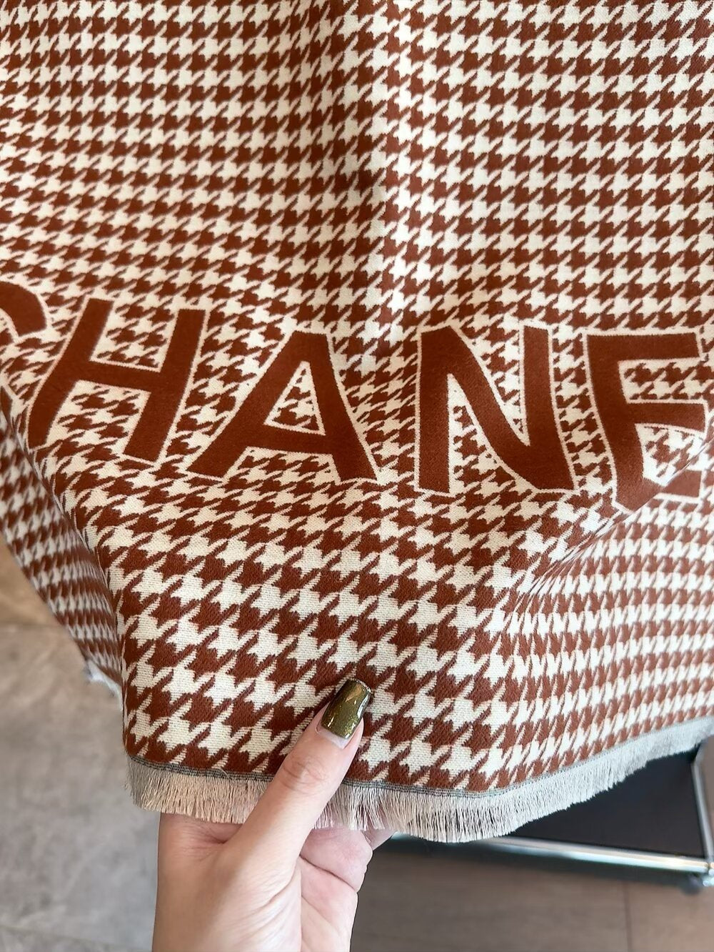 6-Color Houndstooth Fall/Winter Scarf