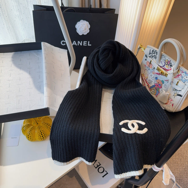 Fashion Embroidered Knit Scarf