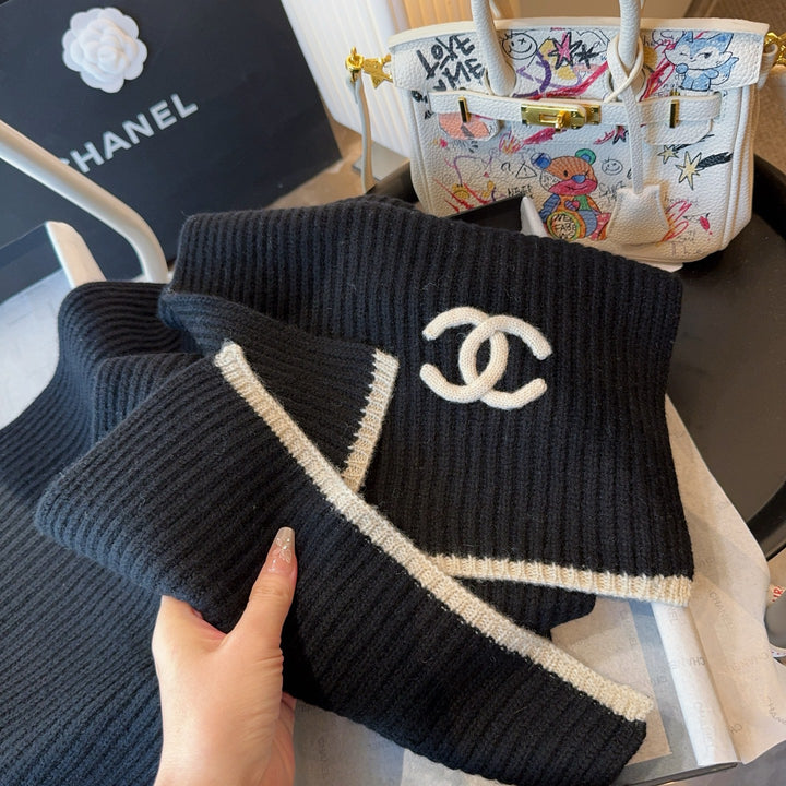 Fashion Embroidered Knit Scarf