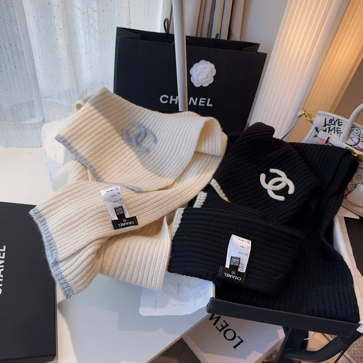 Fashion Embroidered Knit Scarf