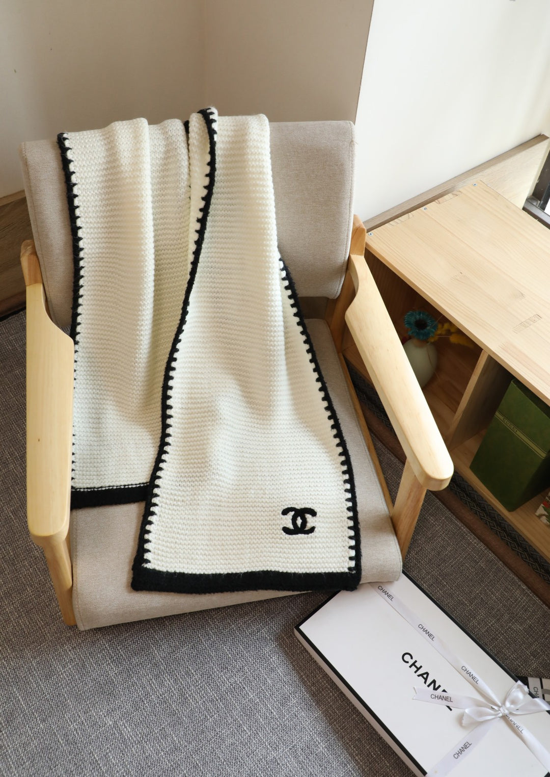 Autumn-Winter Lace Knit Scarf