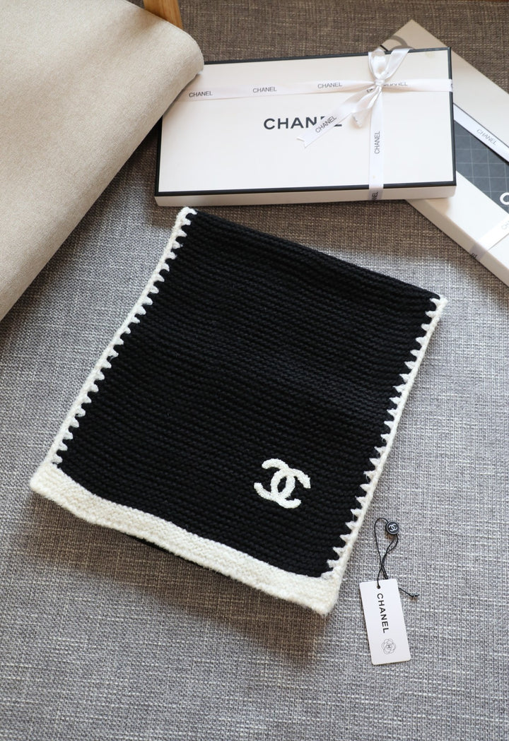 Autumn-Winter Lace Knit Scarf