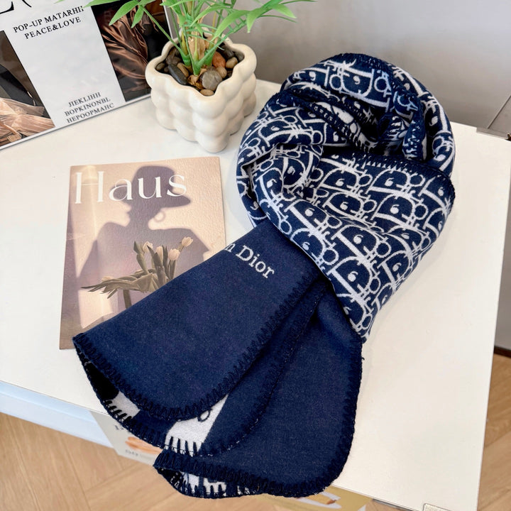 Navy Blue Printed Thermal Winter Scarf