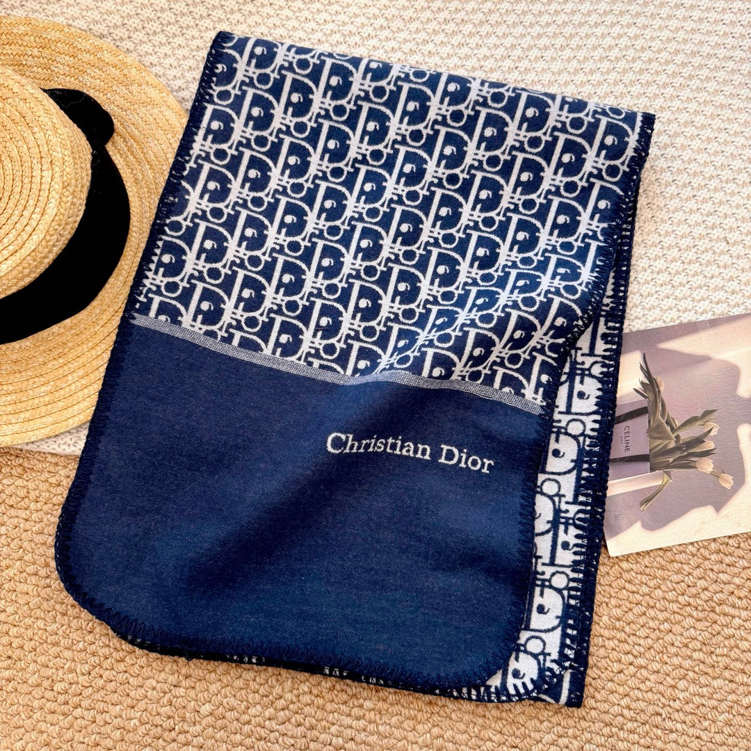 Navy Blue Printed Thermal Winter Scarf